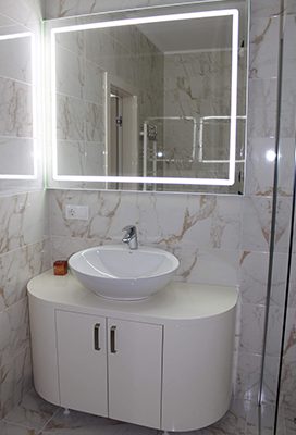 72051775_2669968446401301_7843318239135268864_n-272x400